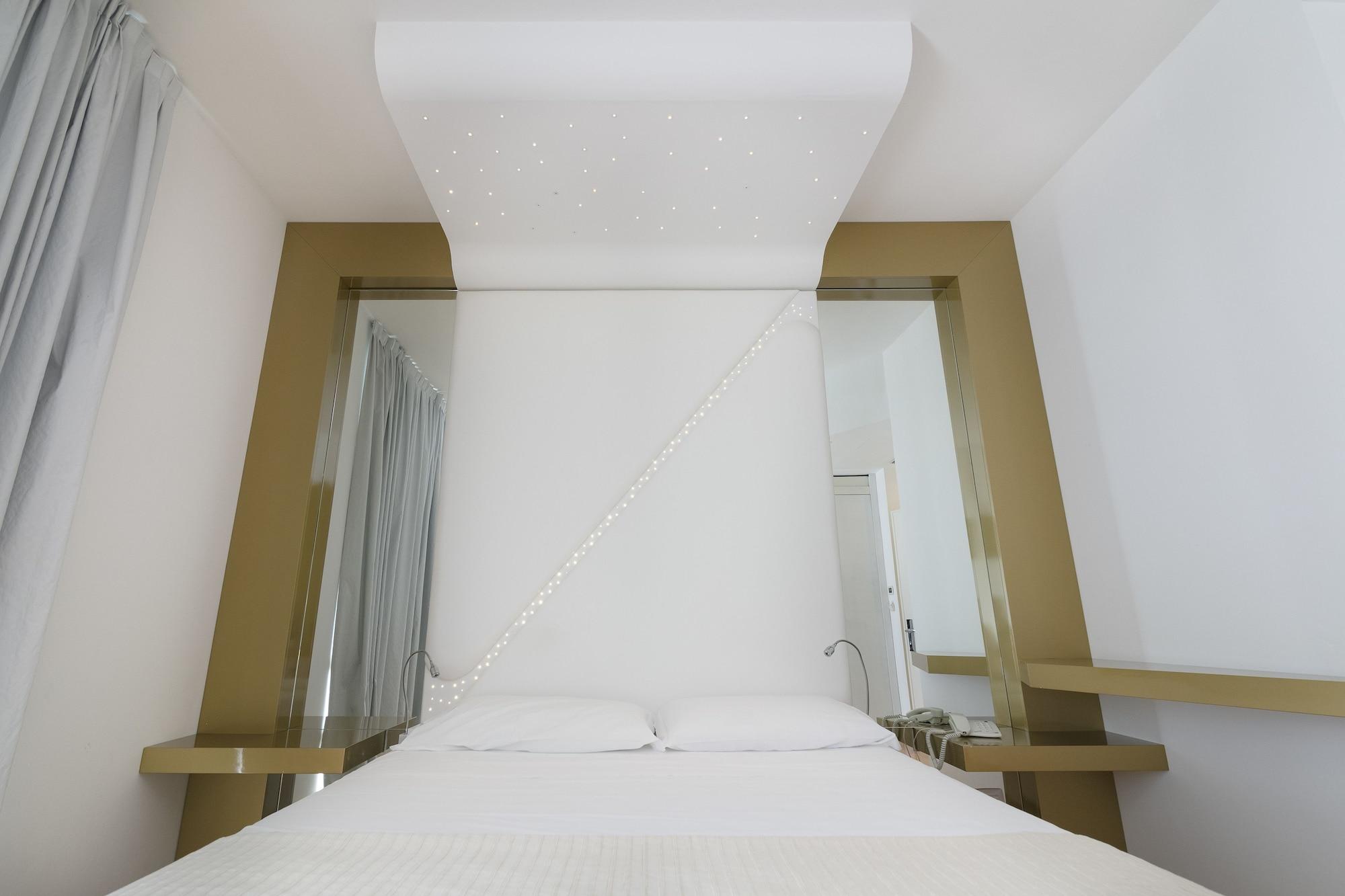 Hotel Excelsior Vasto Exterior photo