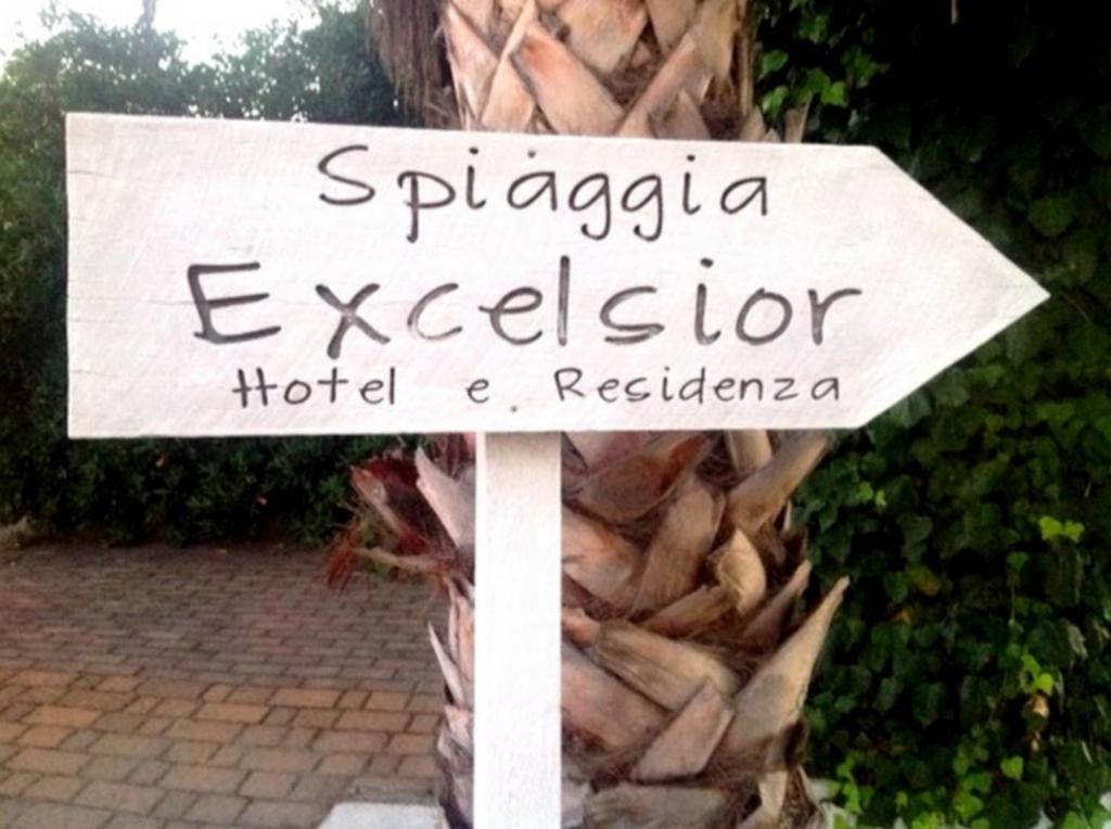 Hotel Excelsior Vasto Exterior photo