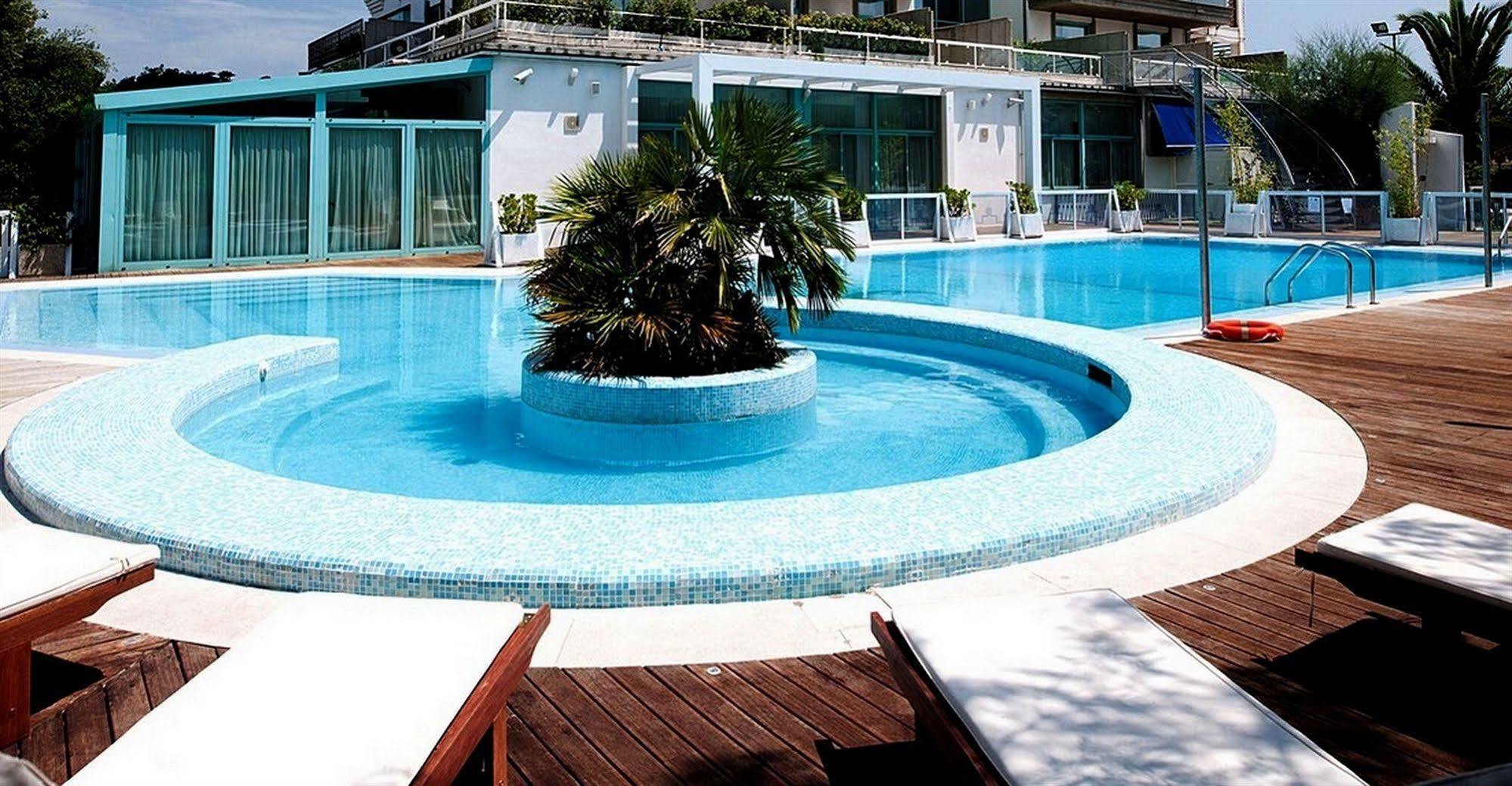 Hotel Excelsior Vasto Exterior photo